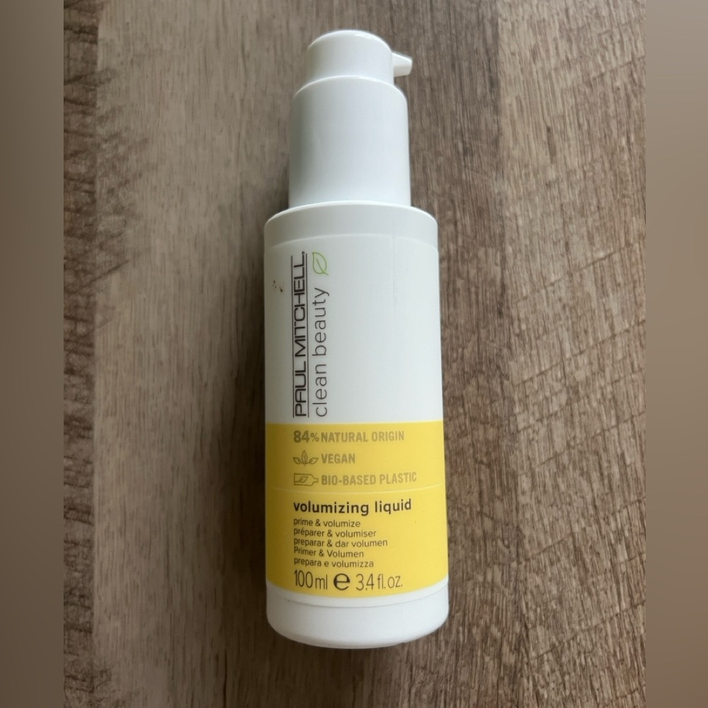 Mini Paul Mitchell’s Clean Beauty Volumizing liquid 3.4 Fl oz./100 ML